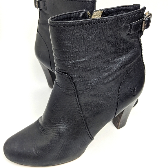 *Sold* FRYE Marissa Zip Short Boot Black Size 9M - Picture 3 of 12